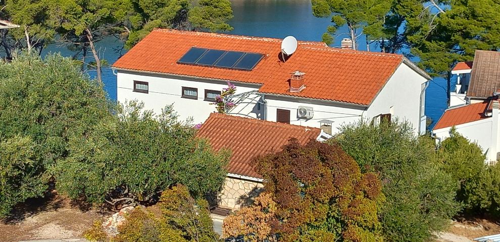 Unser Haus - Ferienwohnungen in Jelsa, Insel Hvar, Kroatien