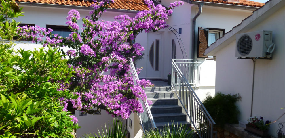 Unser Haus - Ferienwohnungen in Jelsa, Insel Hvar, Kroatien